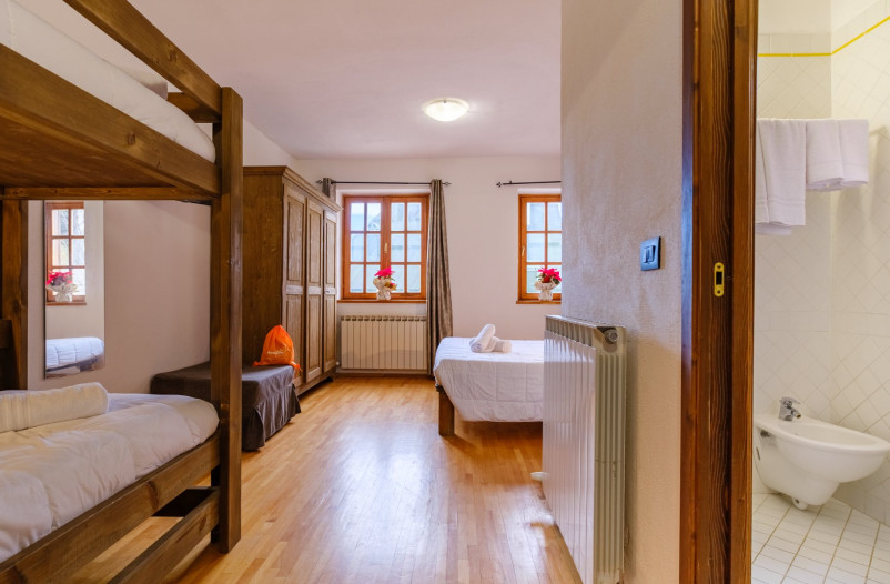 media.Quadrupla senza vista piste comfort room 5